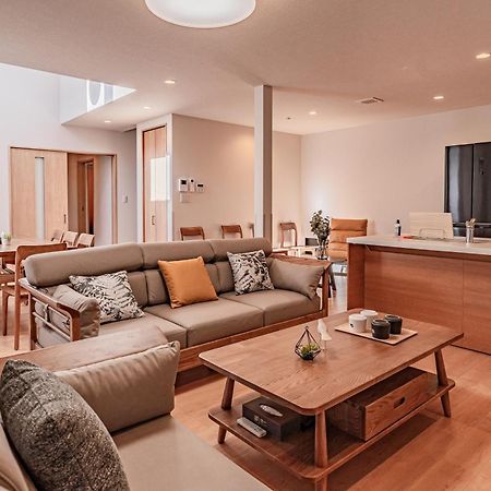 Apartment Hotel 11 Villa Tengachaya Ōsaka Extérieur photo